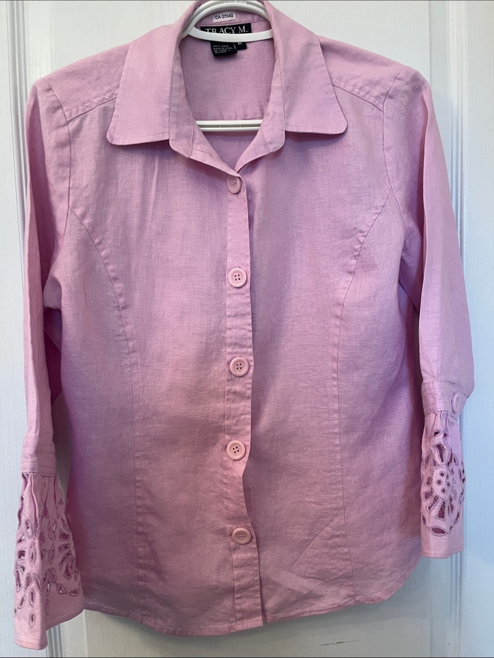 Tracy M Pink Linen Button-Front Shirt with Eyelet Cuffs